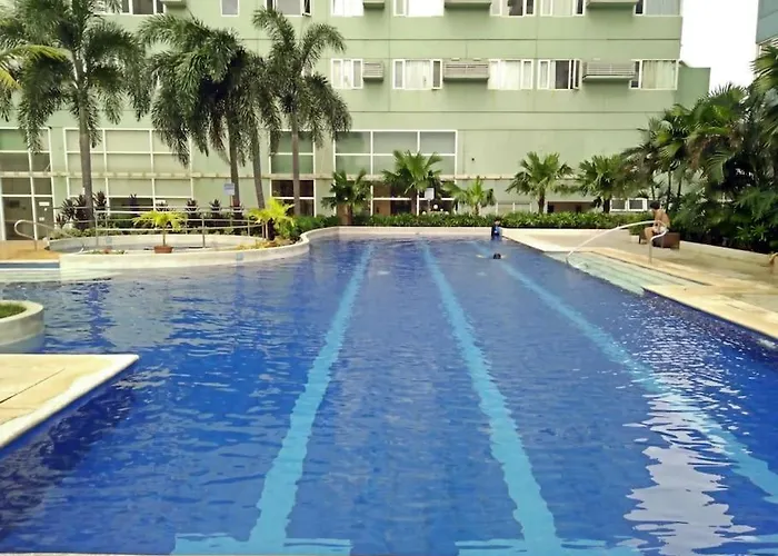Citispace 1br Condotel At Ridgewood Towers Near Bgc Airport #rw13a