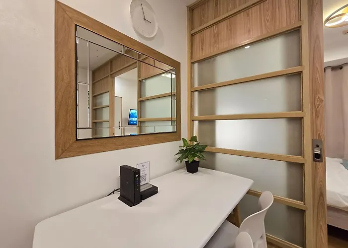 Citispace 1br Condotel At Ridgewood Towers Near Bgc Airport #rw13a Apartment *