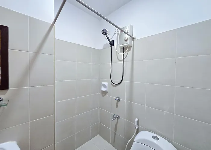 Citispace 1br Condotel At Ridgewood Towers Near Bgc Airport #rw13a
