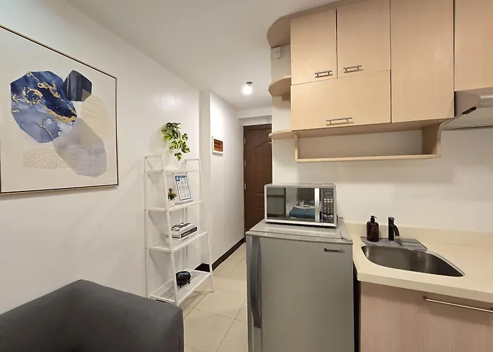 Citispace 1br Condotel At Ridgewood Towers Near Bgc Airport #rw13a Apartment *